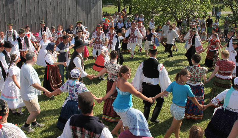 skanzen-dance-folklorique