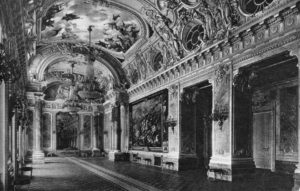 Salle d'apparat du Palais Royal